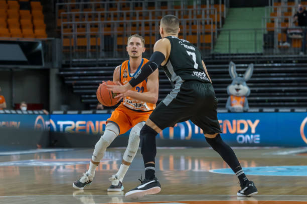 斯佳辉始终 斯佳辉始终