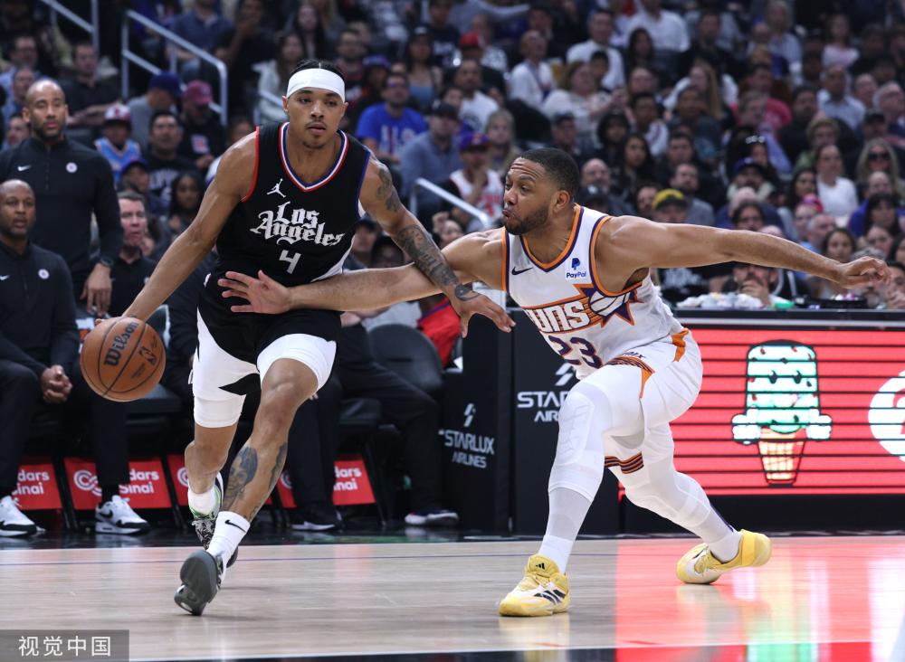 我和队友很 我和队友很