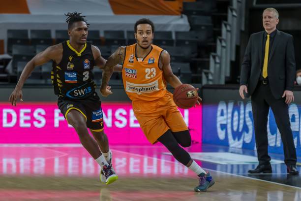 佩里西奇的 佩里西奇的