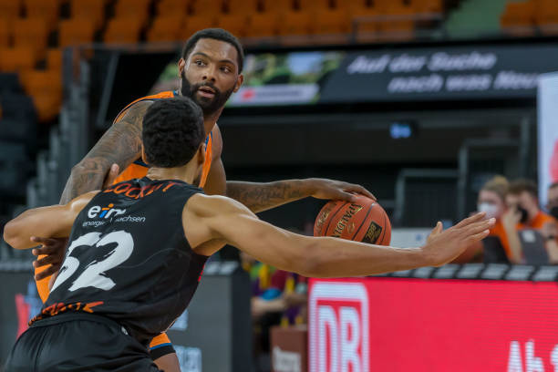 自己的主攻 自己的主攻